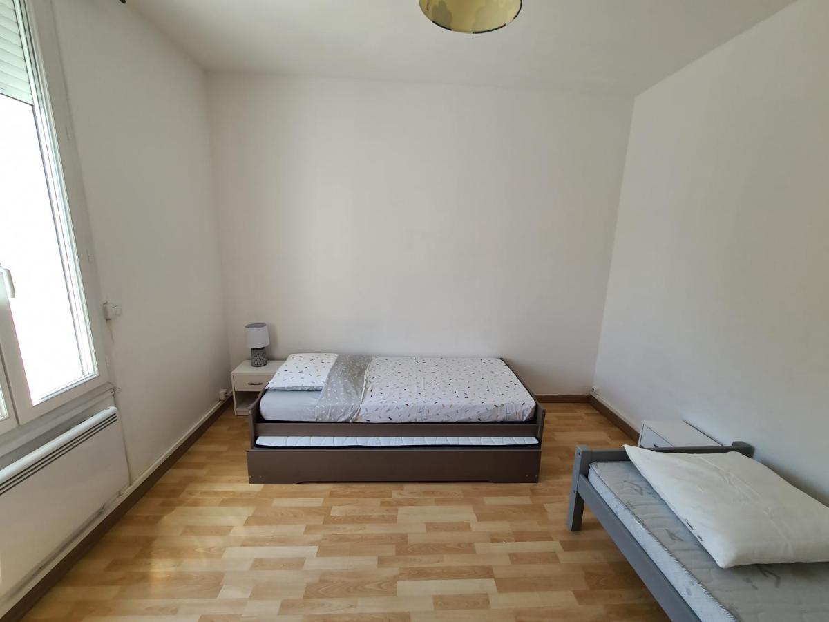 Appartement 60M2 Rdc Avec Jardin Saint-Génis Kültér fotó